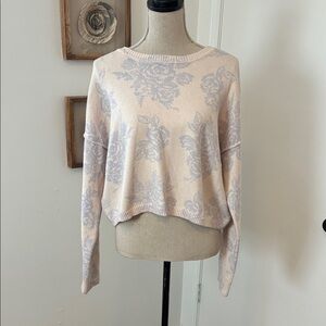 Jessica Simpson Cream and Blue Floral Sweater